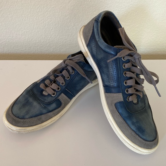 Kenneth Cole Men's size 7 blue leather and gray suede sneakers - Picture 1 of 10